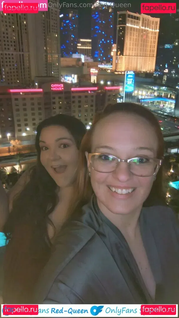 Red Queen Onlyfans Photo Gallery 