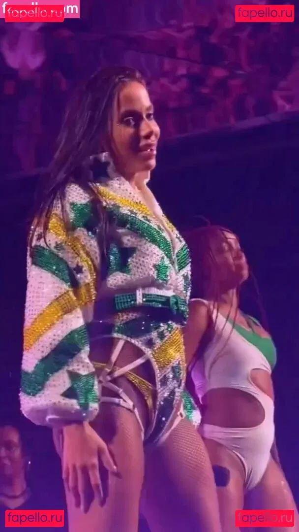 Amanda F Onlyfans Photo Gallery 