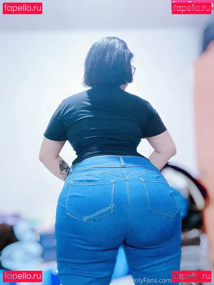 ivycrimson01 Onlyfans Photo Gallery 