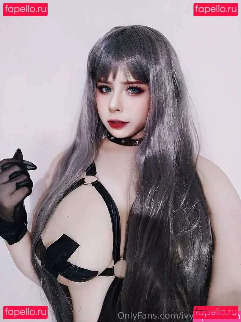 ivycrimson01 Onlyfans Photo Gallery 