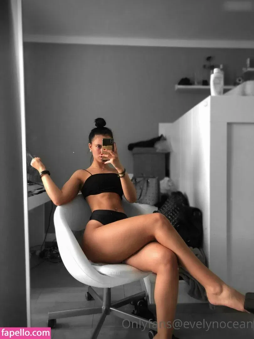 evelynocean Onlyfans Photo Gallery 