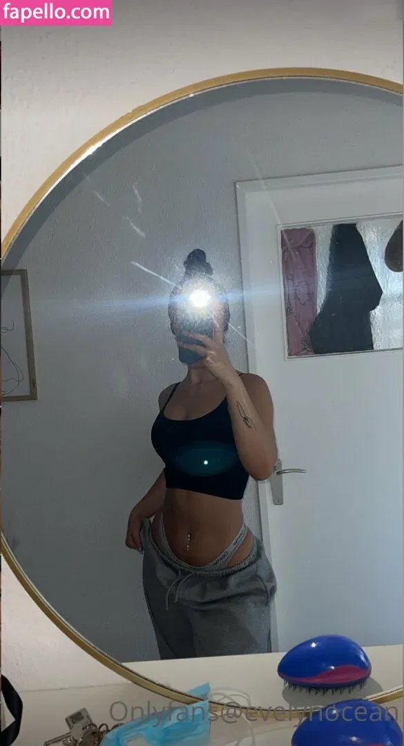 evelynocean Onlyfans Photo Gallery 