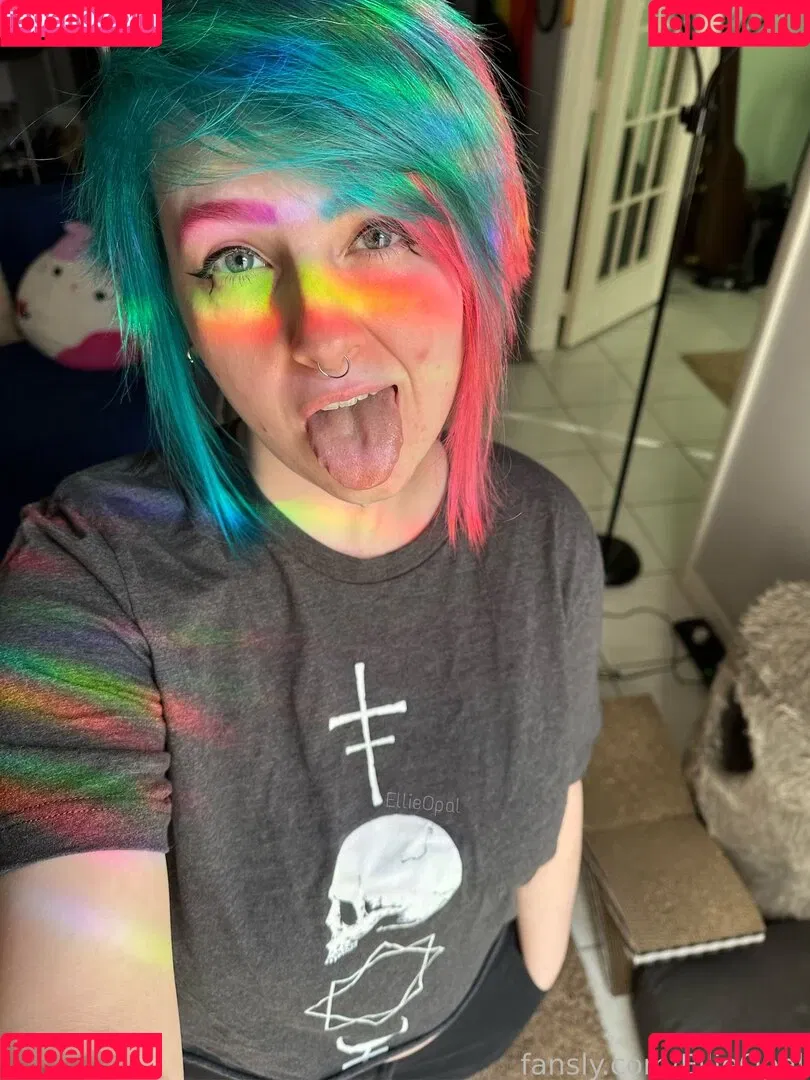 EllieOpal Onlyfans Photo Gallery 