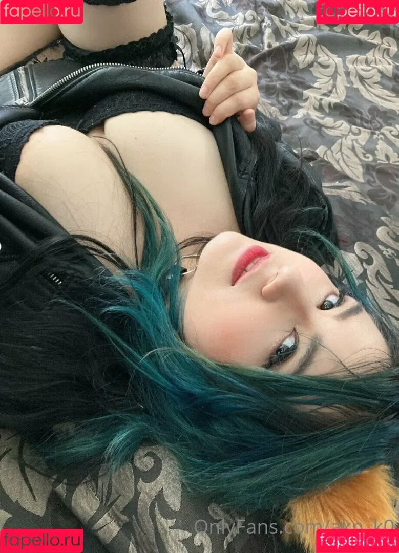 akn_k0 Onlyfans Photo Gallery 