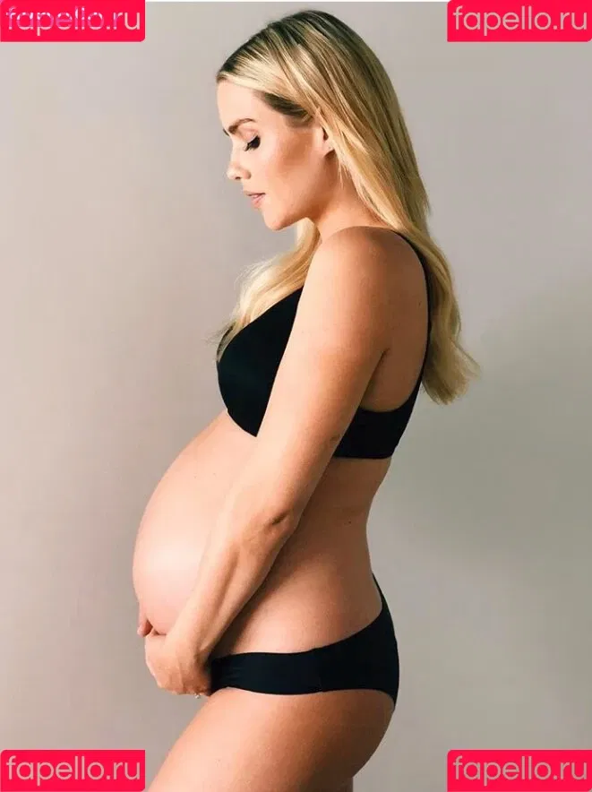 Claire Holt Onlyfans Photo Gallery 