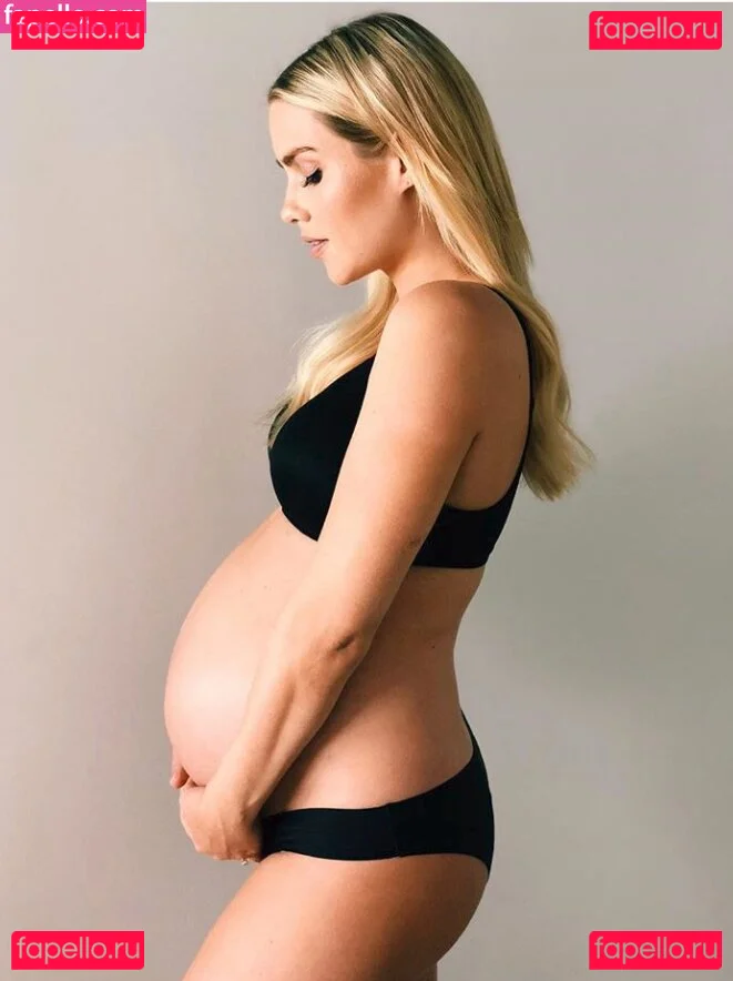 Claire Holt Onlyfans Photo Gallery 