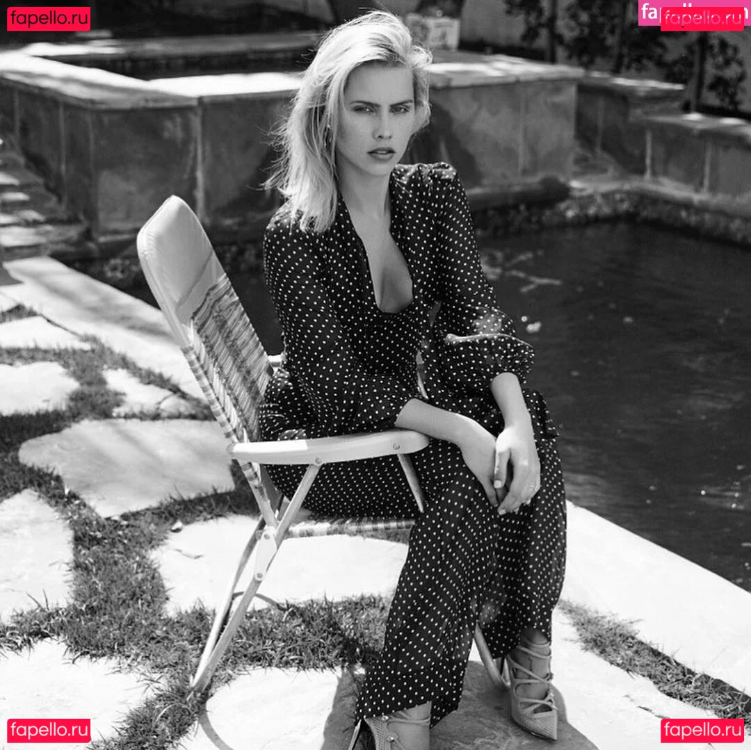 Claire Holt Onlyfans Photo Gallery 