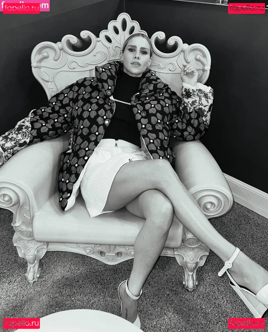 Claire Holt Onlyfans Photo Gallery 