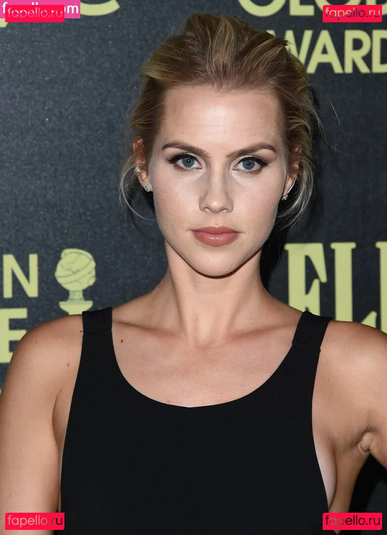 Claire Holt Onlyfans Photo Gallery 
