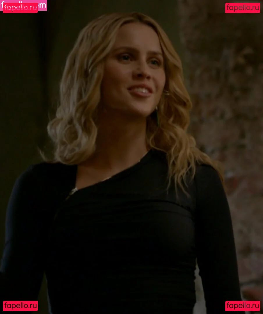 Claire Holt Onlyfans Photo Gallery 