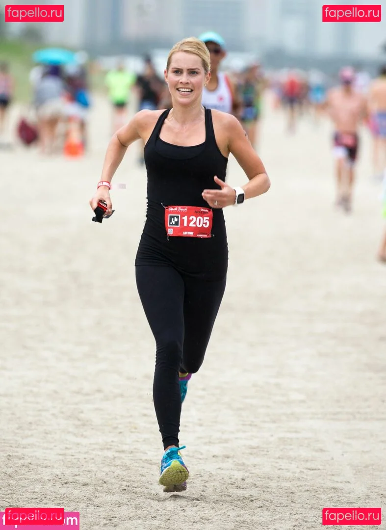 Claire Holt Onlyfans Photo Gallery 