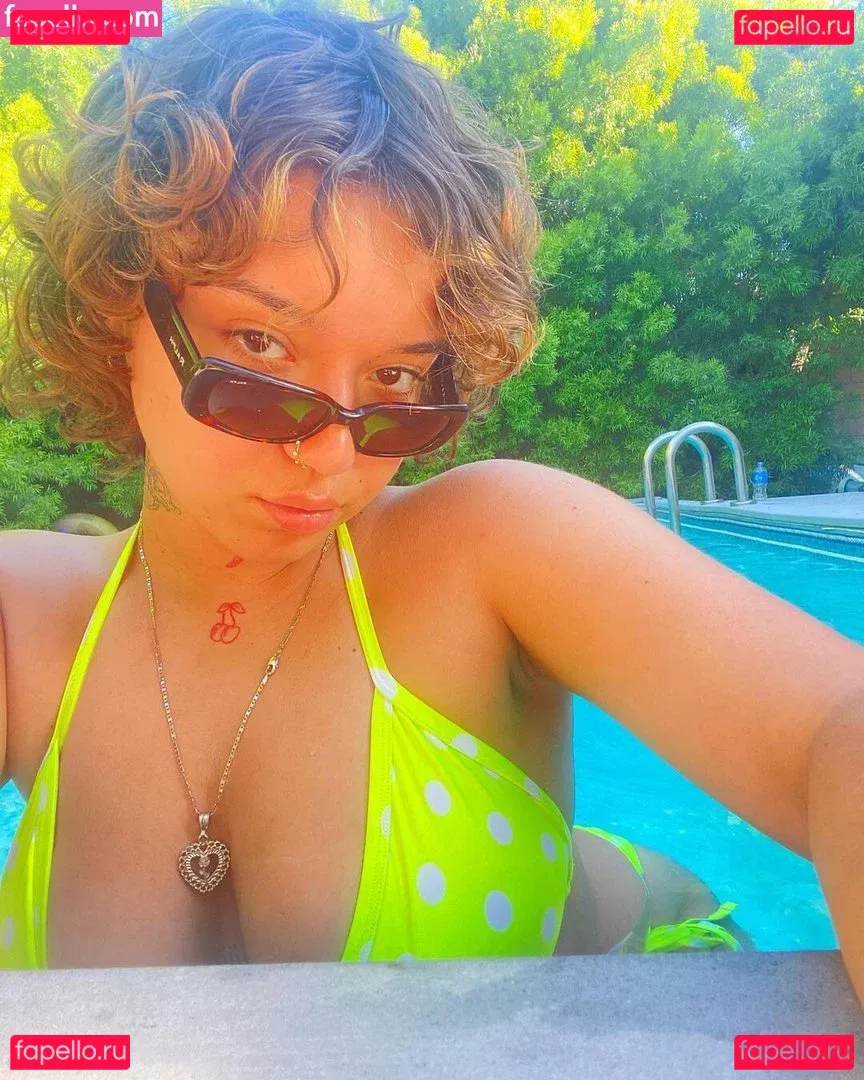 Gualaguna Onlyfans Photo Gallery 