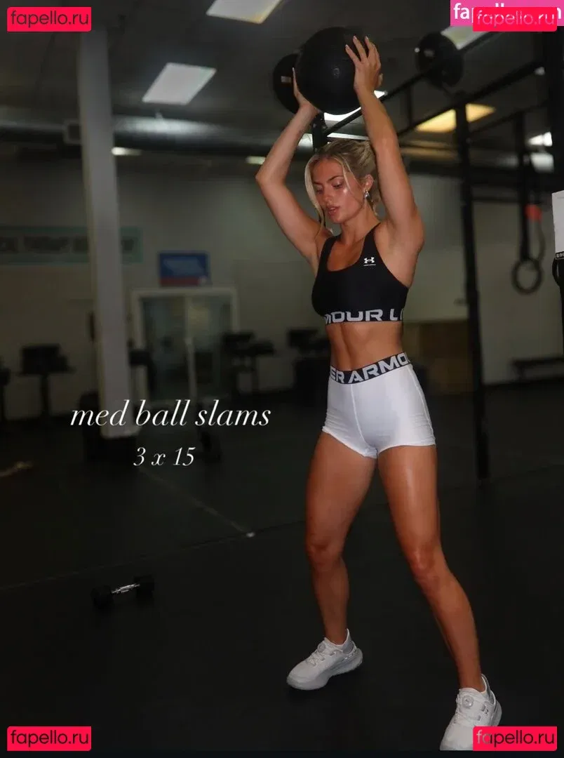 Hannah White Onlyfans Photo Gallery 