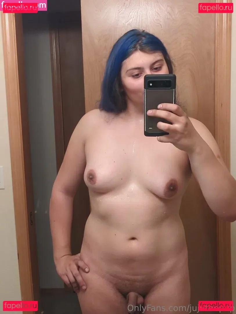 jujuthepup Onlyfans Photo Gallery 