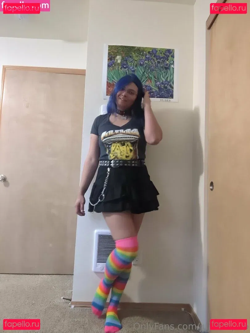 jujuthepup Onlyfans Photo Gallery 