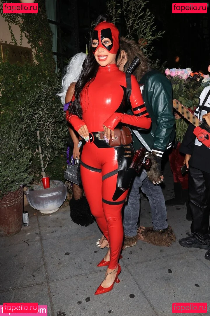 La La Anthony Onlyfans Photo Gallery 