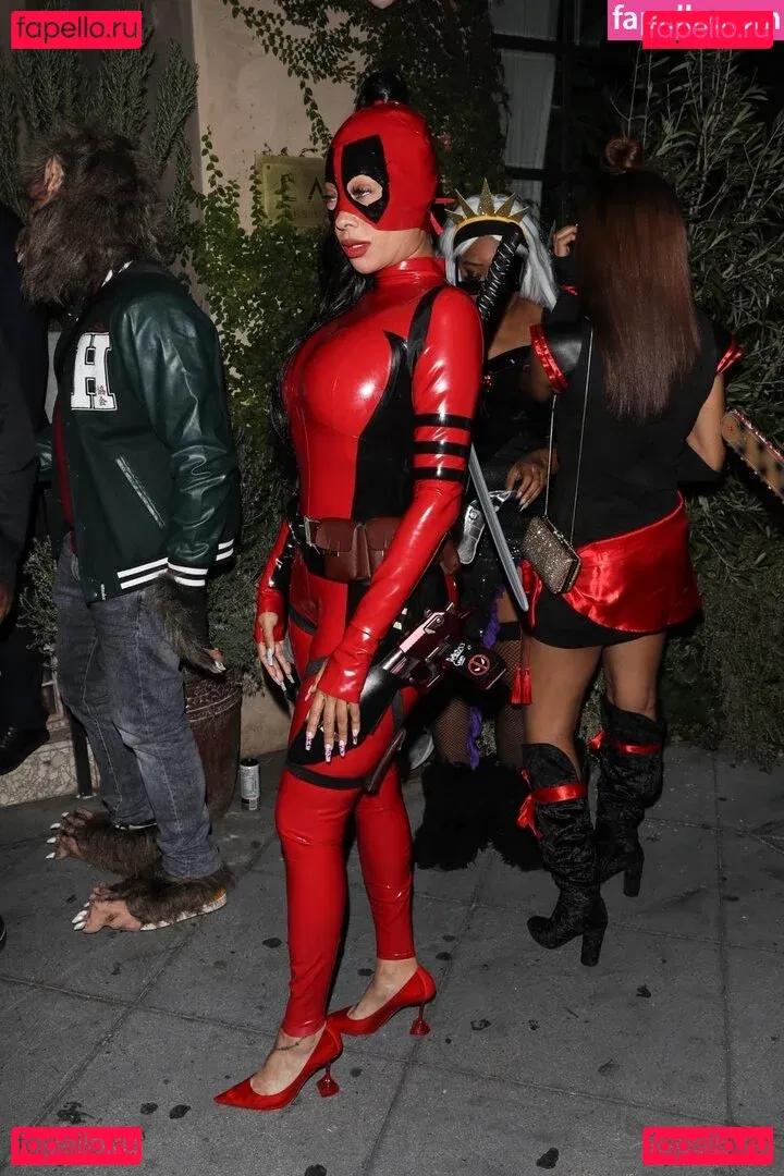 La La Anthony Onlyfans Photo Gallery 