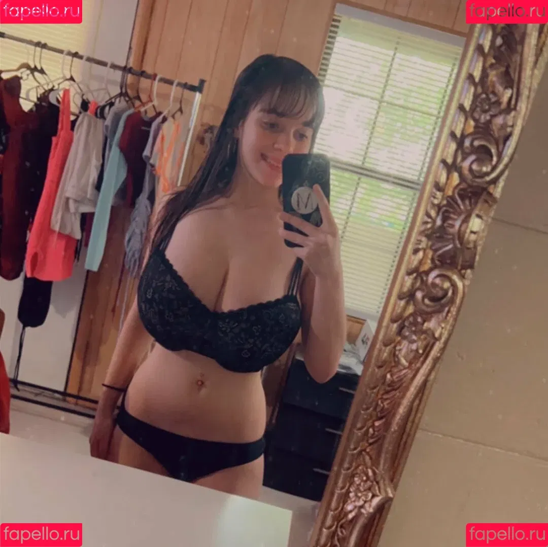Marissa Munoz Onlyfans Photo Gallery 