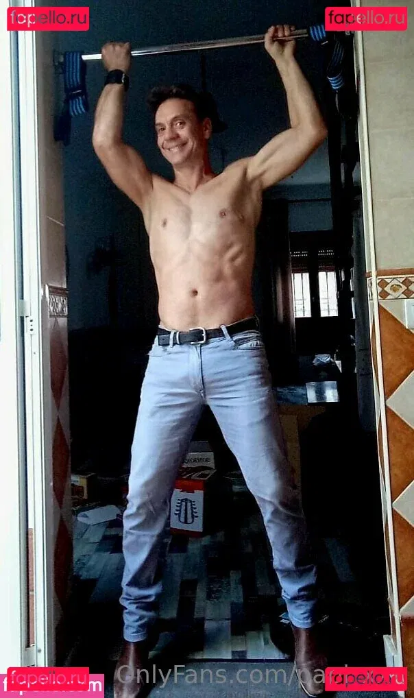 papi_xxx Onlyfans Photo Gallery 