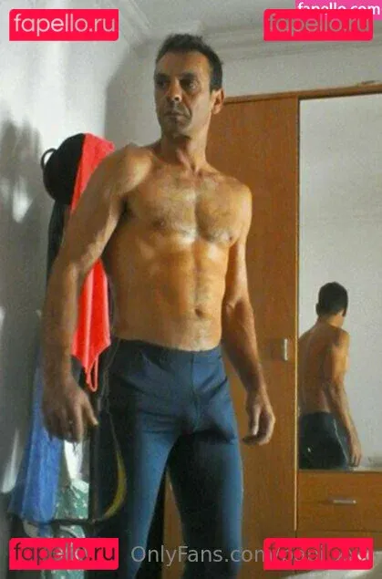 papi_xxx Onlyfans Photo Gallery 