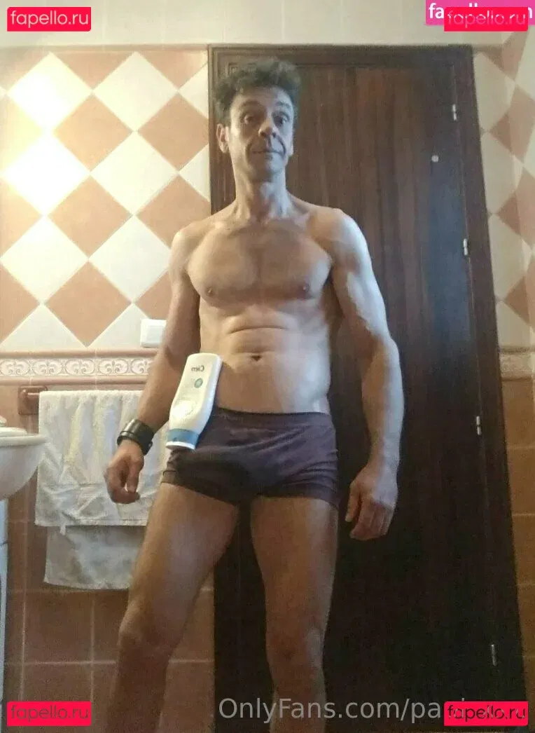 papi_xxx Onlyfans Photo Gallery 