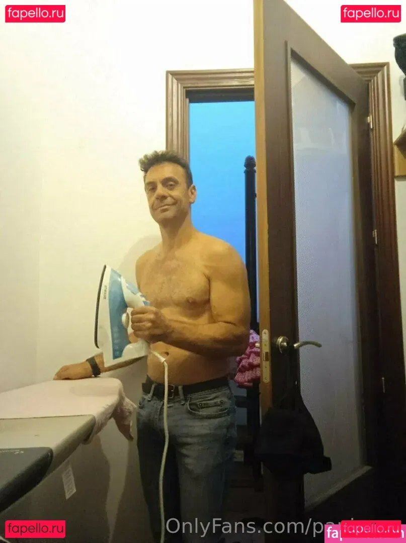 papi_xxx Onlyfans Photo Gallery 