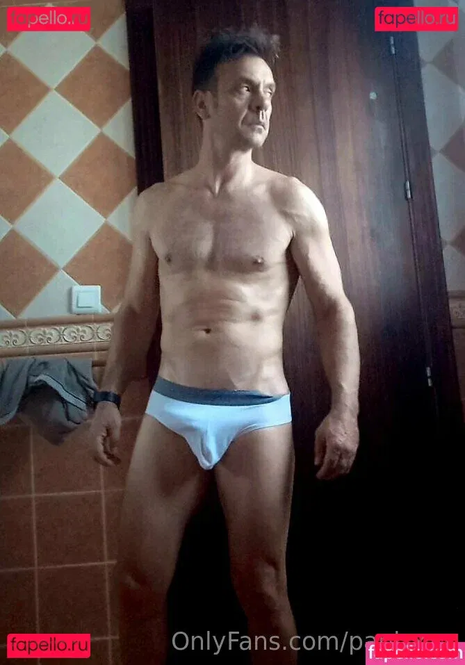 papi_xxx Onlyfans Photo Gallery 