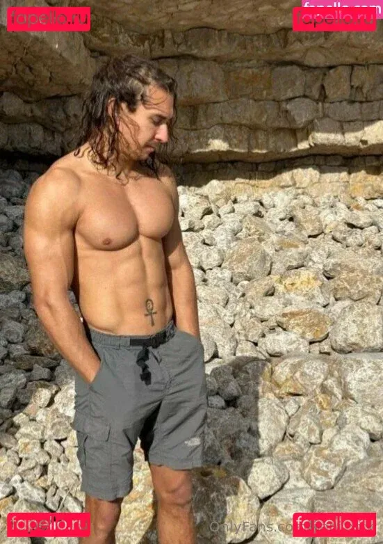 papi_xxx Onlyfans Photo Gallery 