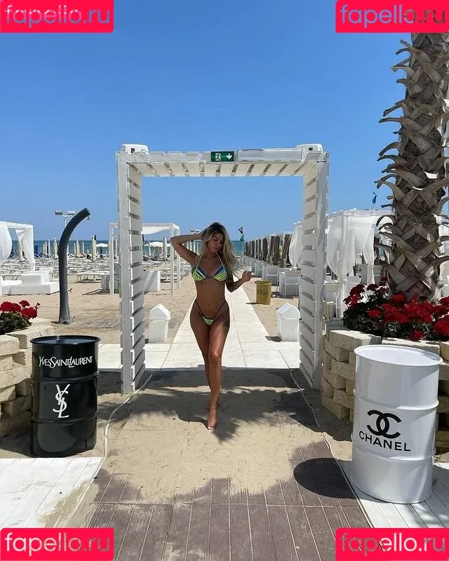 Brenda Gallo Onlyfans Photo Gallery 
