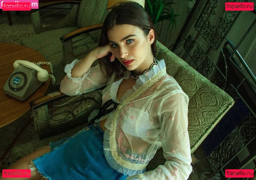 Emily Rinchita Onlyfans Photo Gallery 