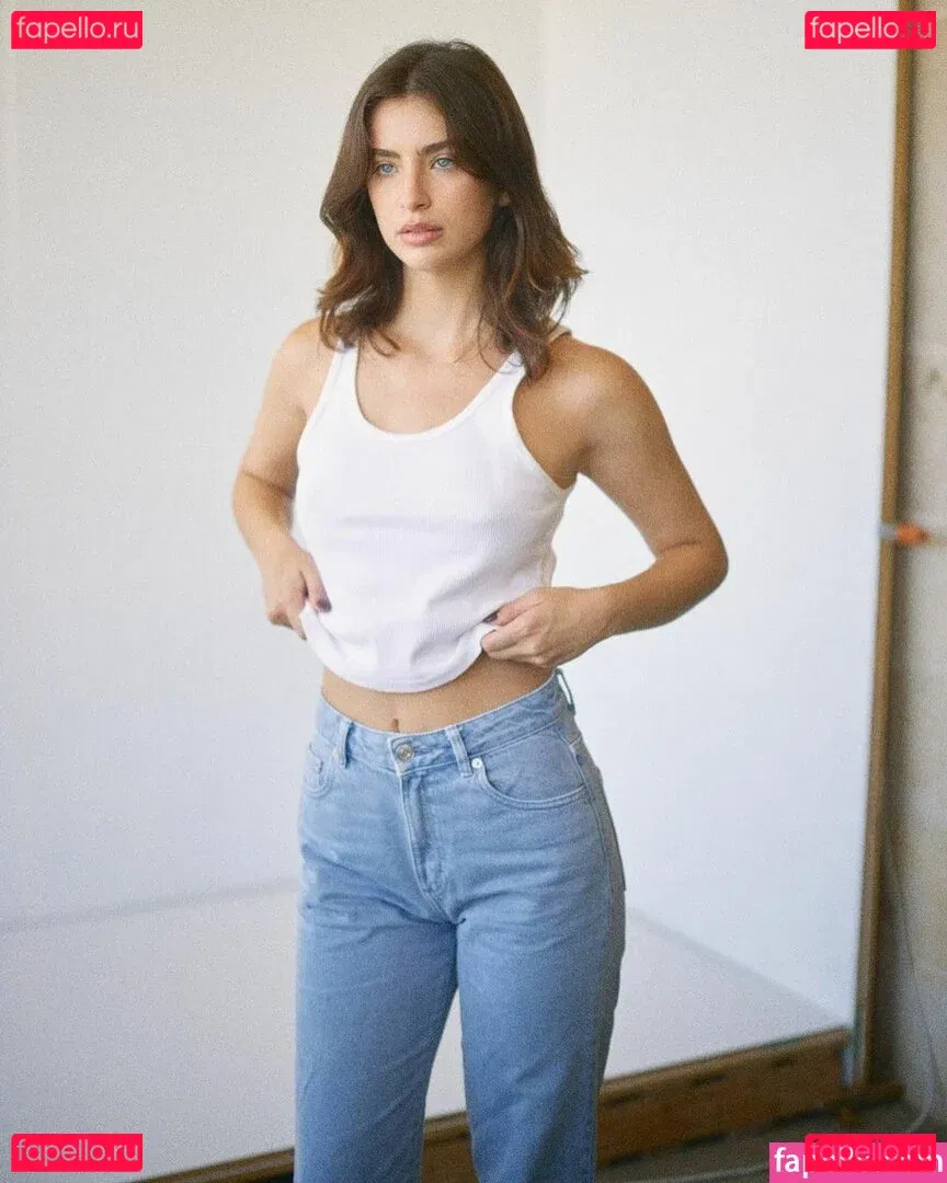 Emily Rinchita Onlyfans Photo Gallery 