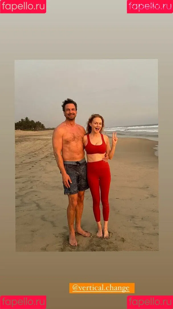 Heather Graham Onlyfans Photo Gallery 