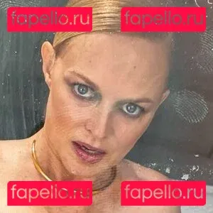 Heather Graham Onlyfans Photo Gallery 