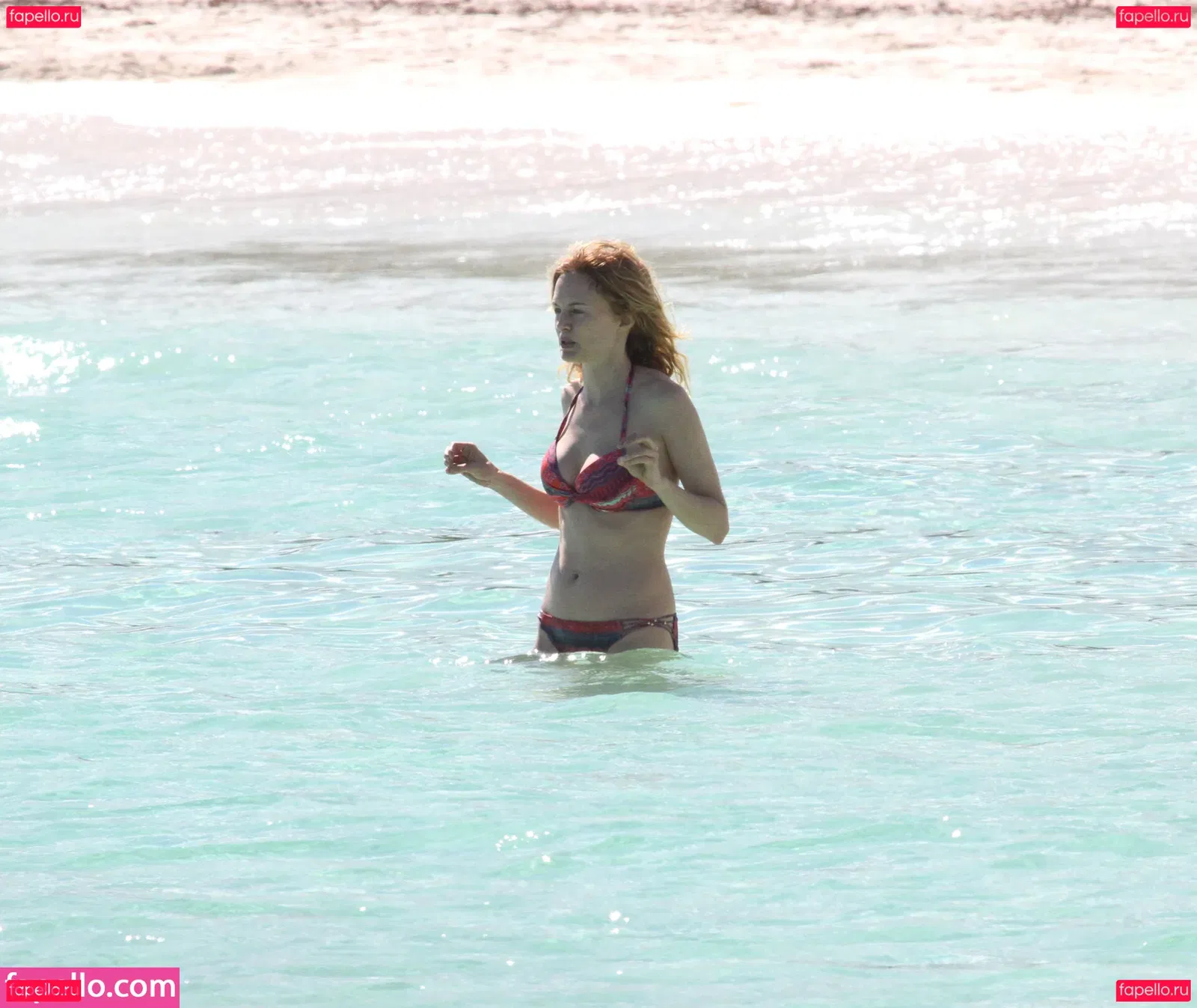 Heather Graham Onlyfans Photo Gallery 