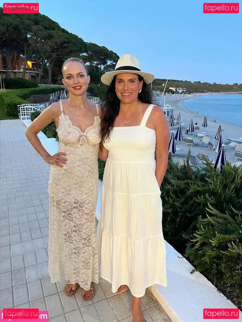 Heather Graham Onlyfans Photo Gallery 