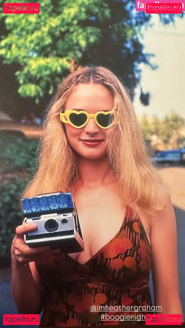 Heather Graham Onlyfans Photo Gallery 