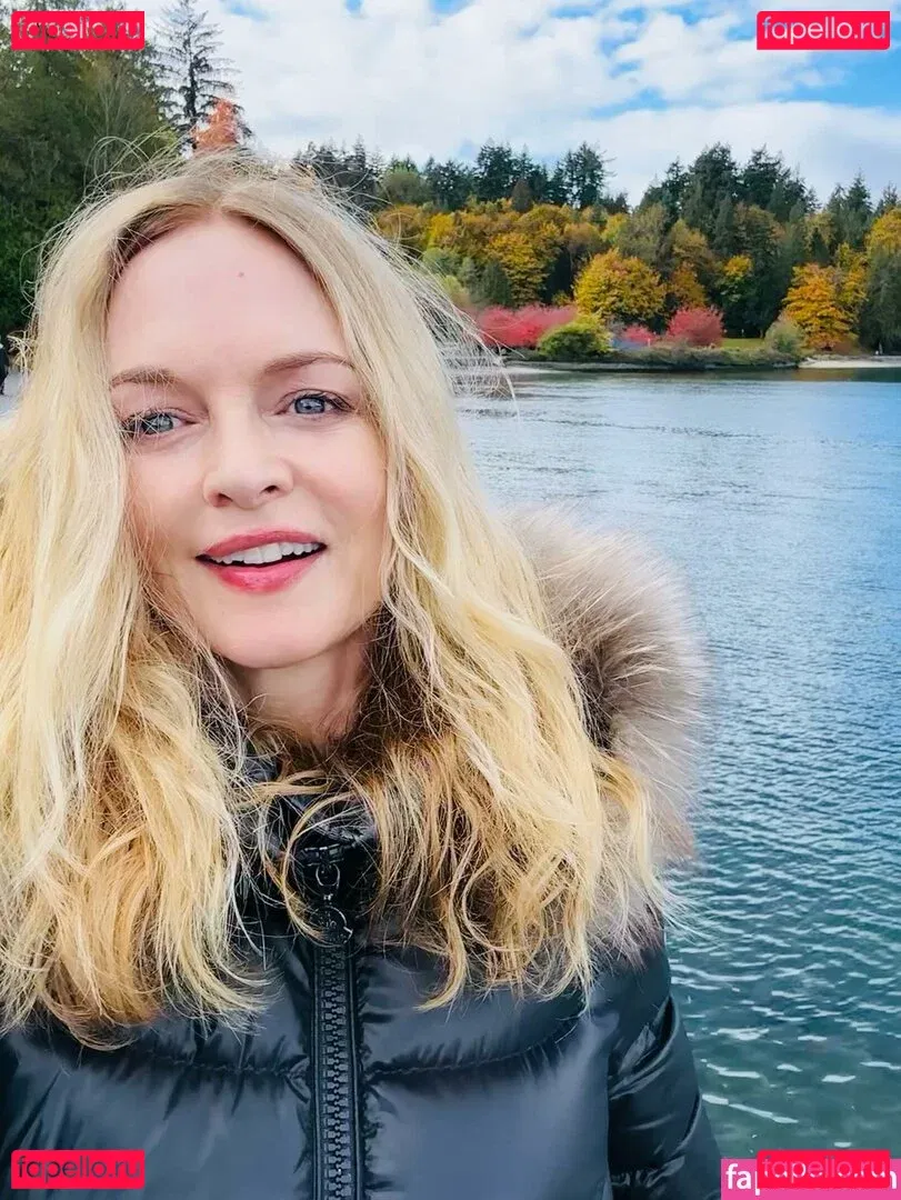 Heather Graham Onlyfans Photo Gallery 