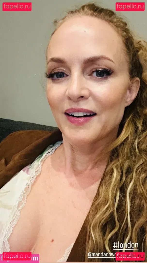 Heather Graham Onlyfans Photo Gallery 