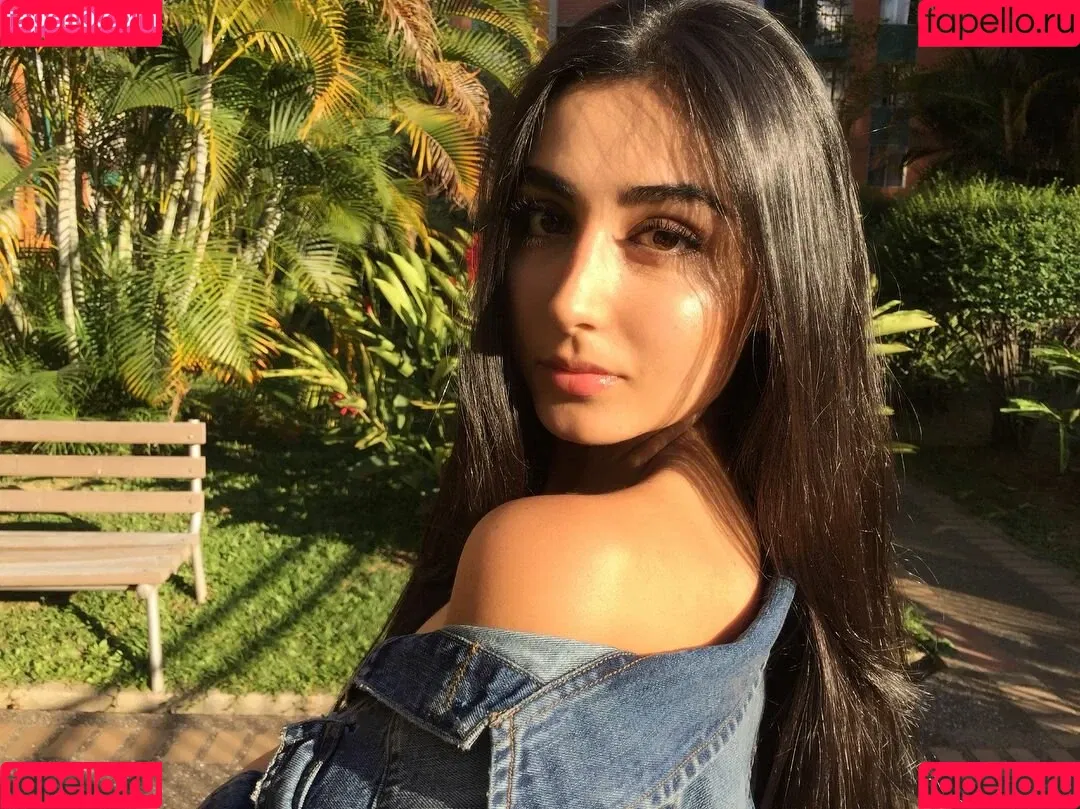 Sara Lievano Onlyfans Photo Gallery 