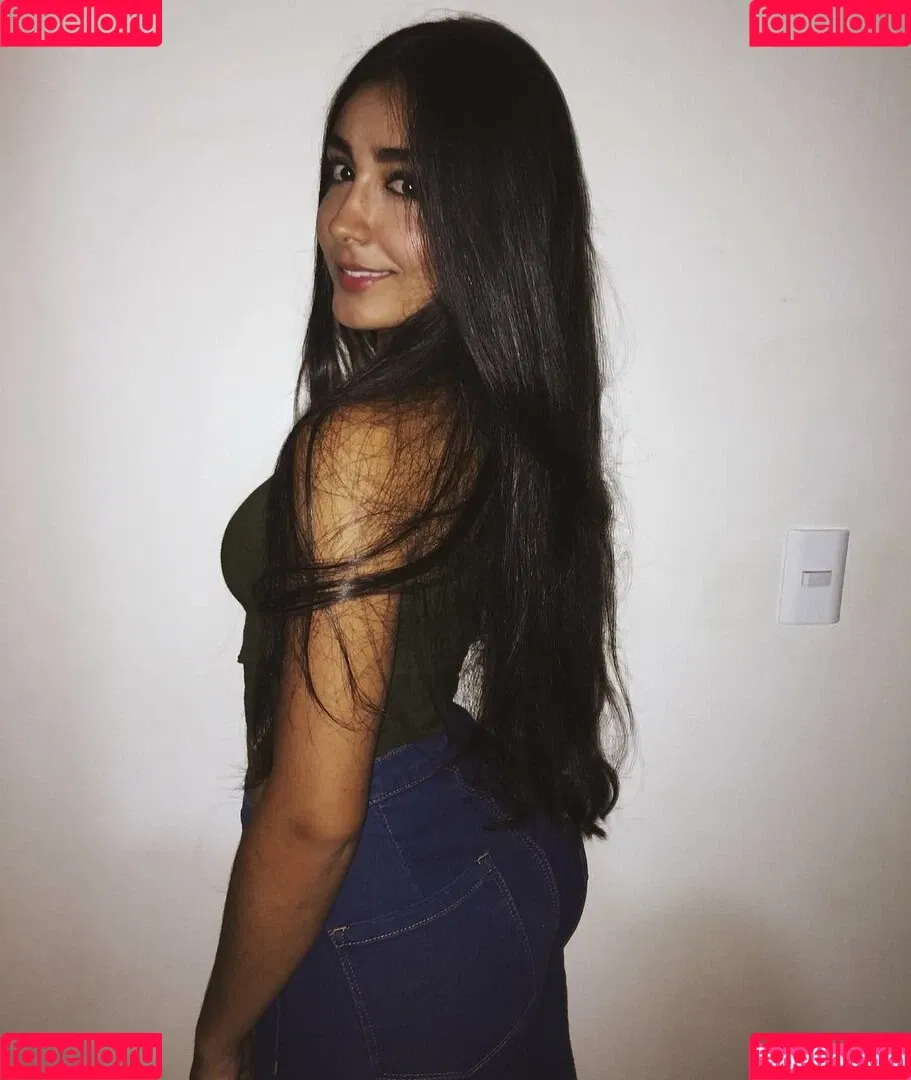 Sara Lievano Onlyfans Photo Gallery 