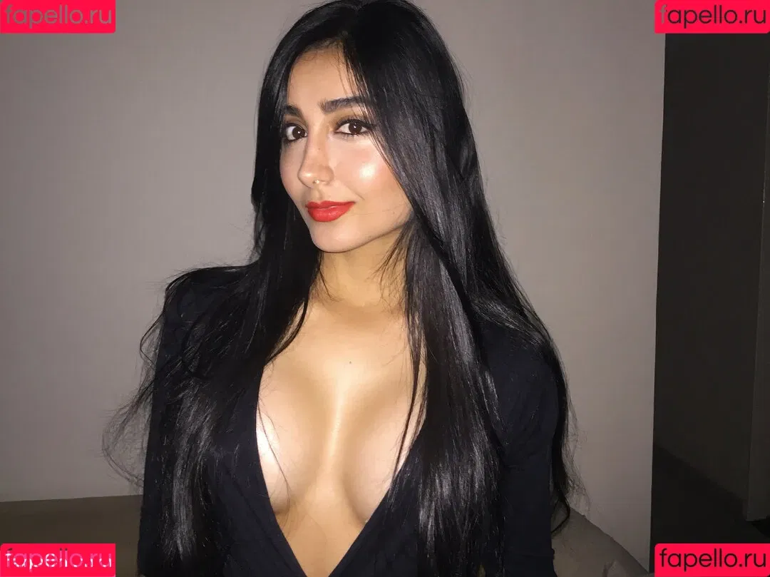 Sara Lievano Onlyfans Photo Gallery 