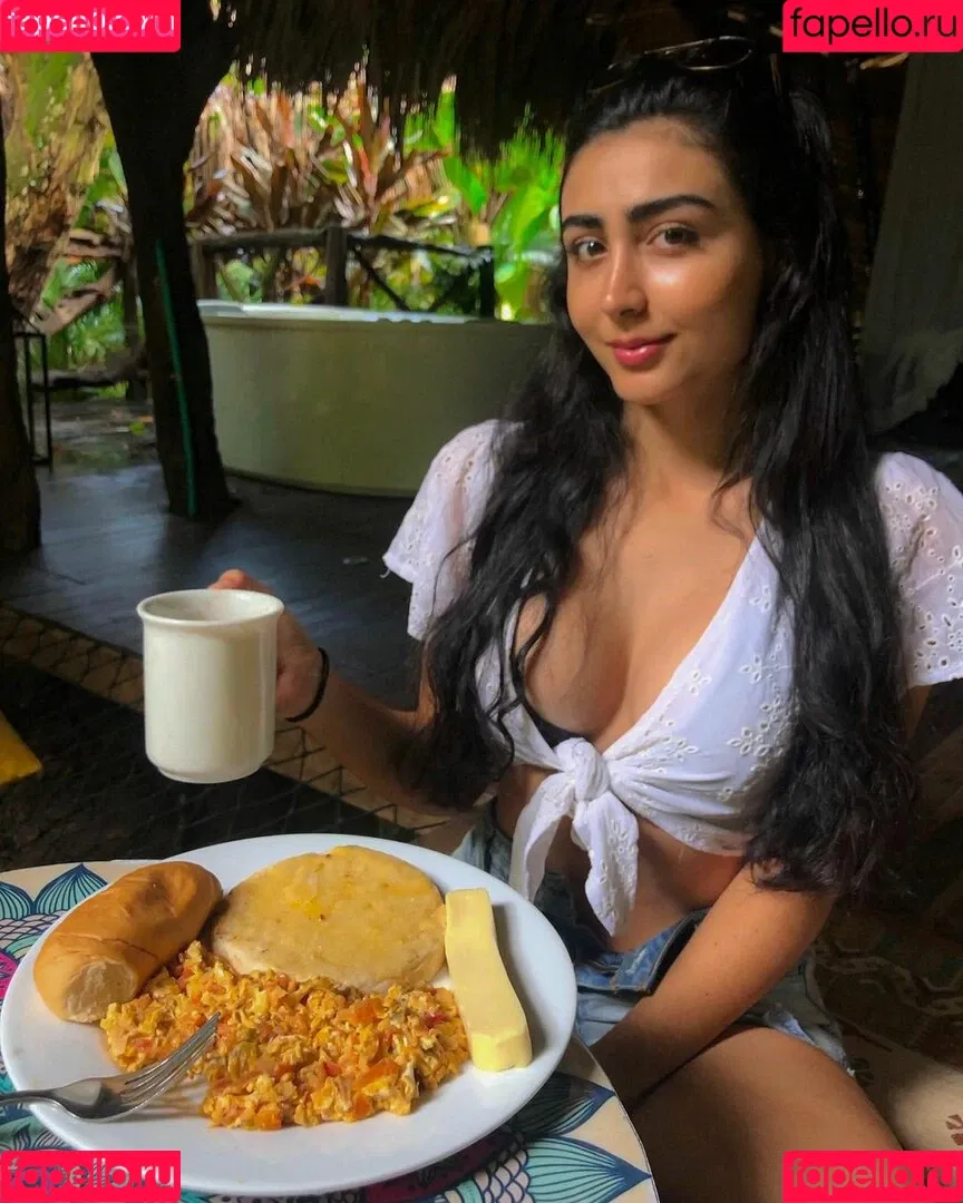 Sara Lievano Onlyfans Photo Gallery 