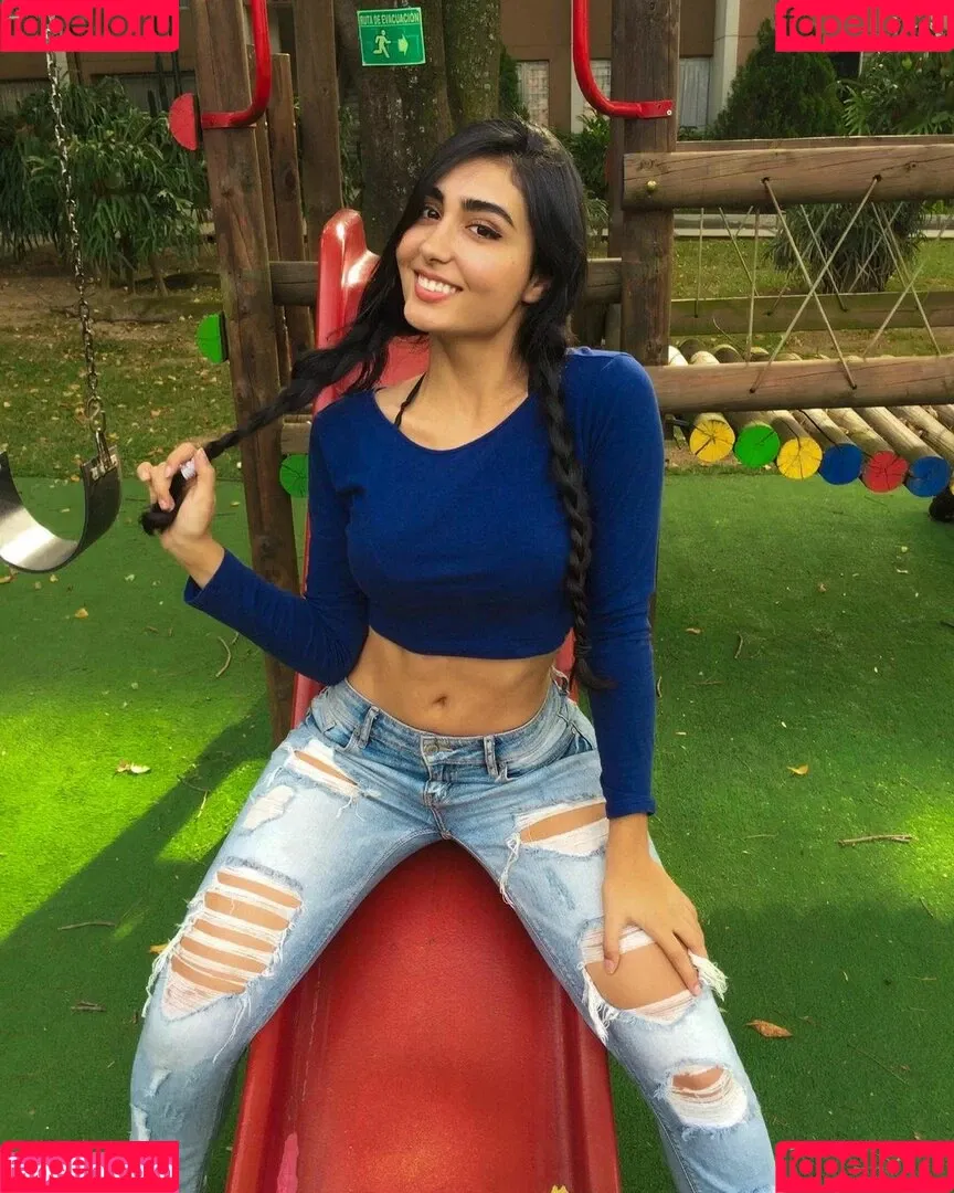 Sara Lievano Onlyfans Photo Gallery 