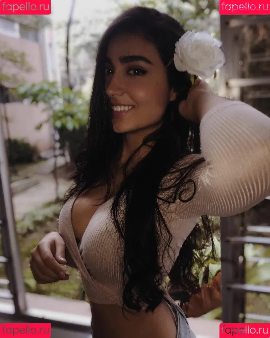 Sara Lievano Onlyfans Photo Gallery 