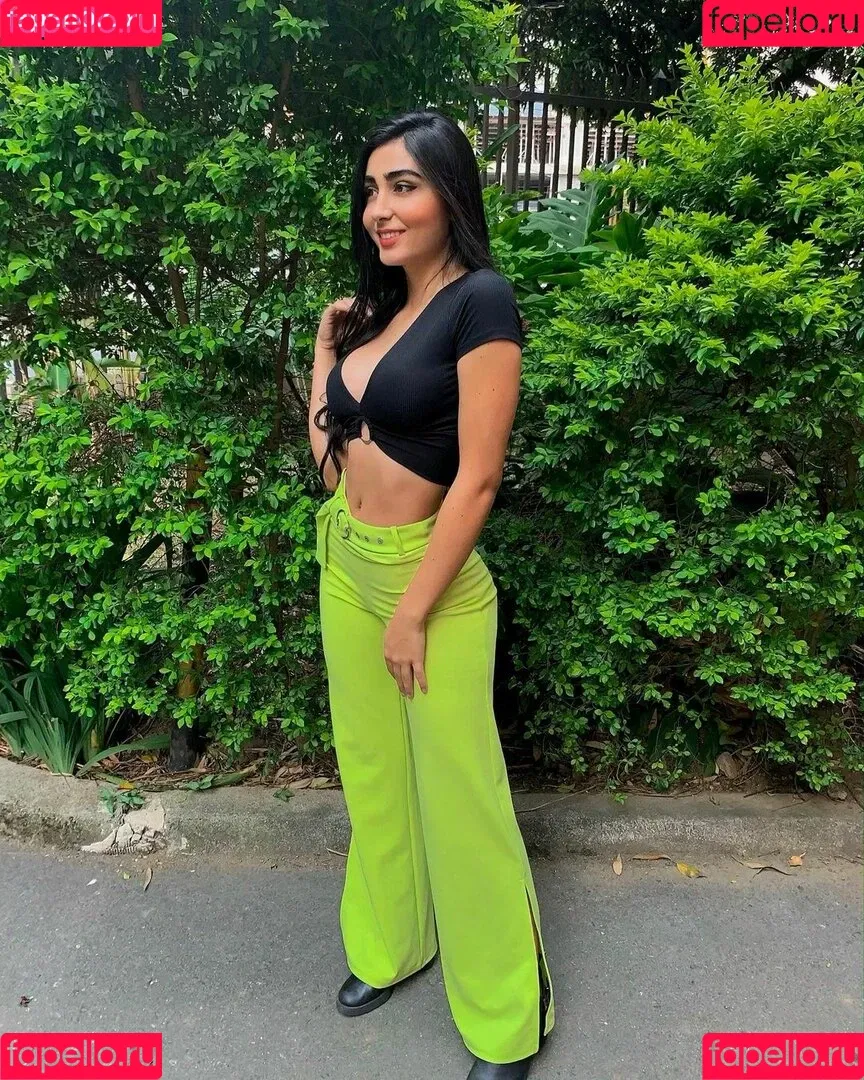 Sara Lievano Onlyfans Photo Gallery 