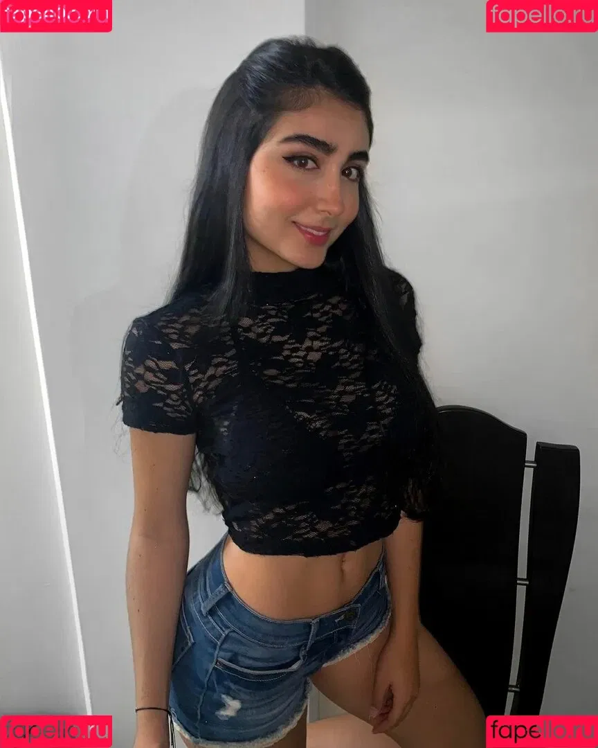 Sara Lievano Onlyfans Photo Gallery 