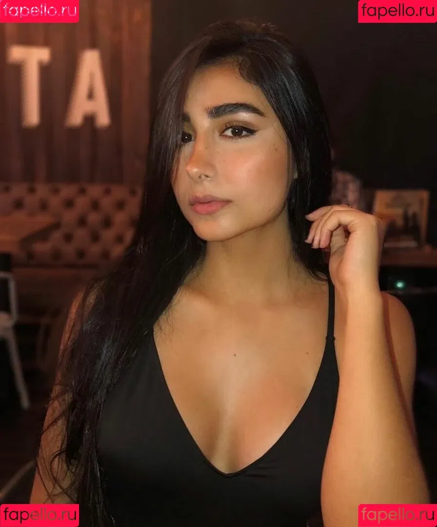 Sara Lievano Onlyfans Photo Gallery 