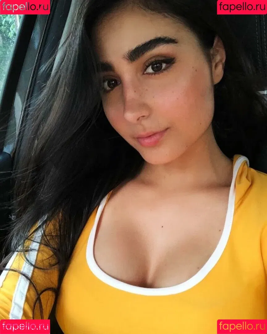 Sara Lievano Onlyfans Photo Gallery 