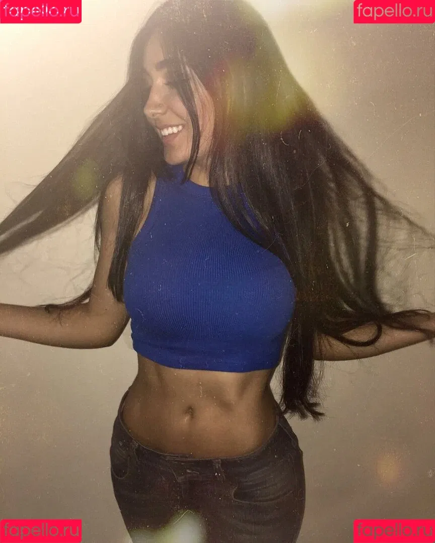 Sara Lievano Onlyfans Photo Gallery 