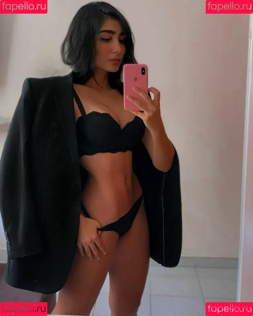Sara Lievano Onlyfans Photo Gallery 